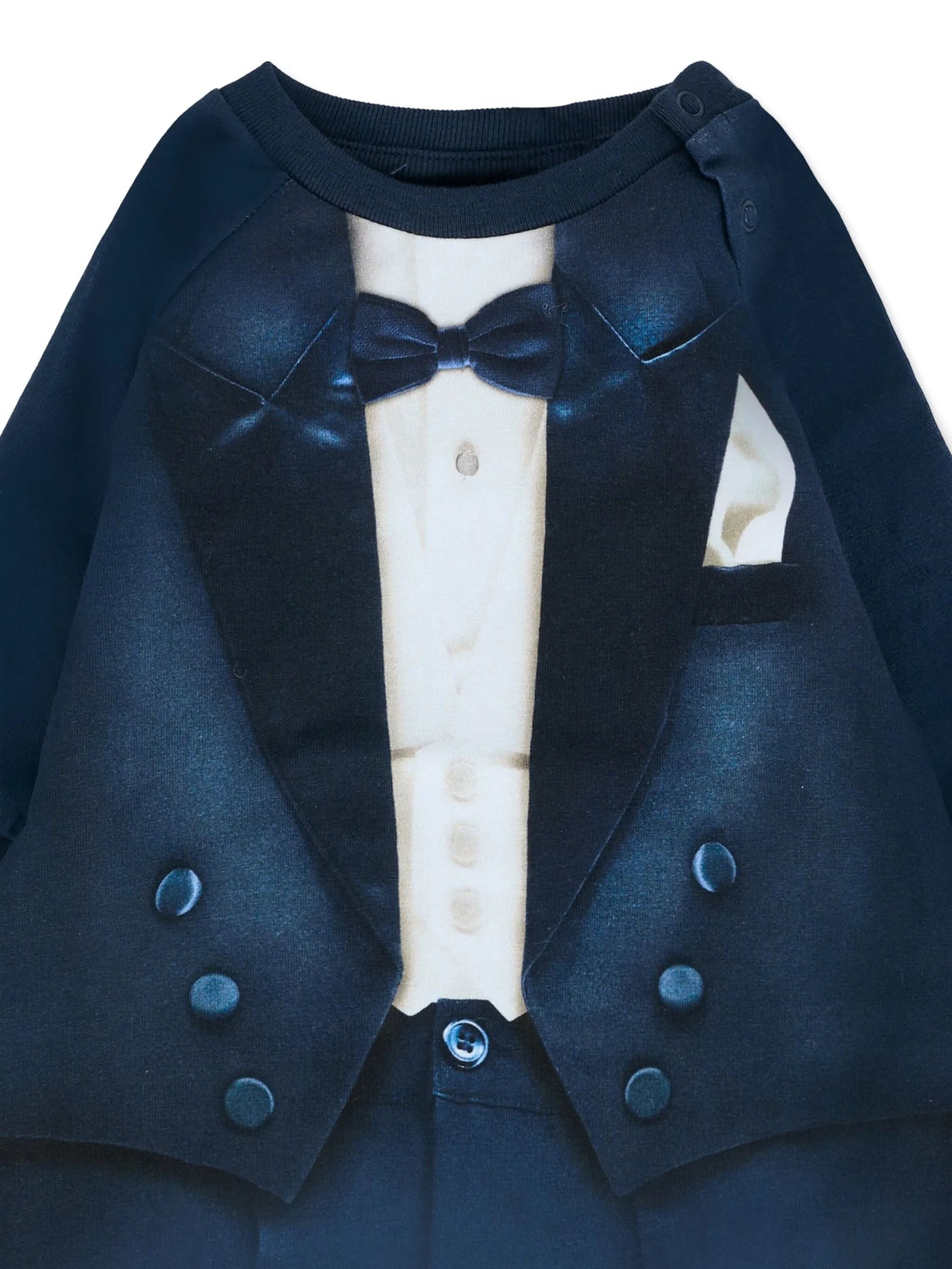 فيرفاكس - طفل التوكسيدو