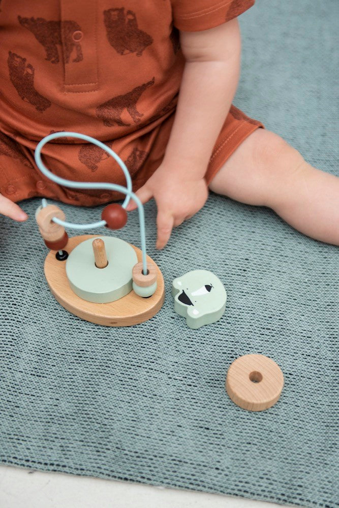 Wooden beads maze - Mr. Polar Bear