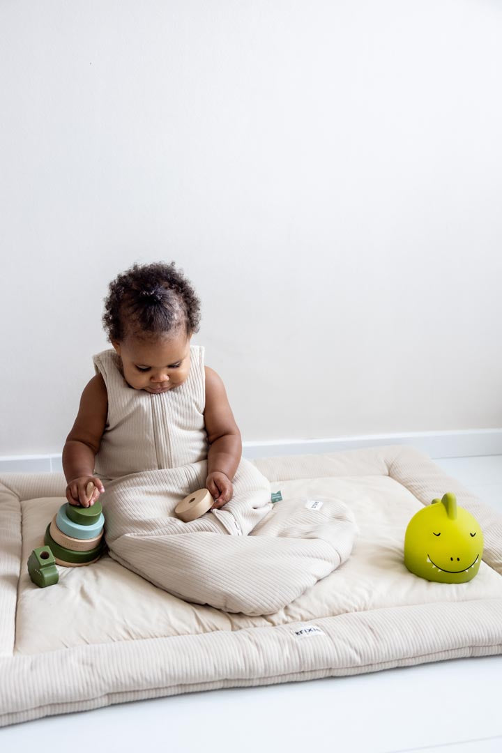 لعبة تكديس خشبية — السيد ديناصور