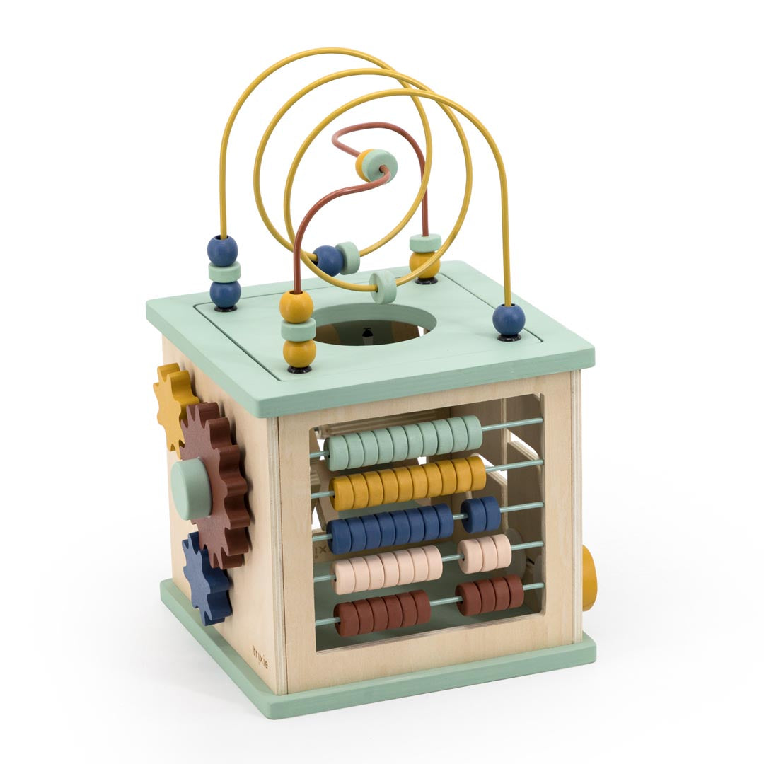 مكعب نشاط ٥ في ١ خشبي