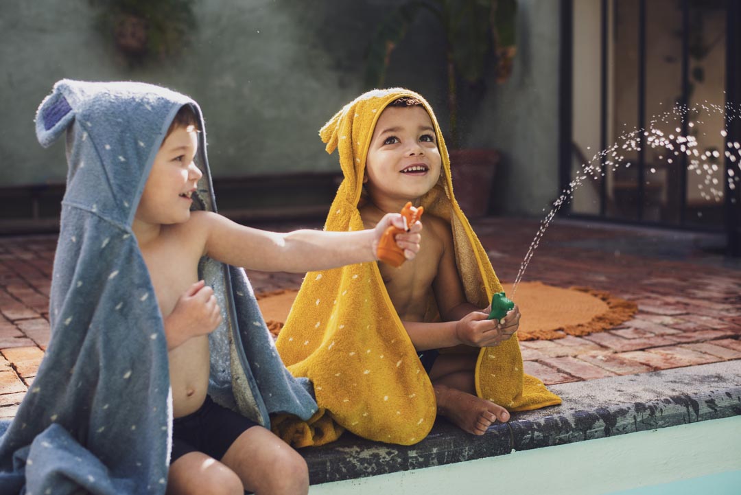 ألعاب حمام حيوانات قابلة للعصر — السيدة فيل والسيد تمساح