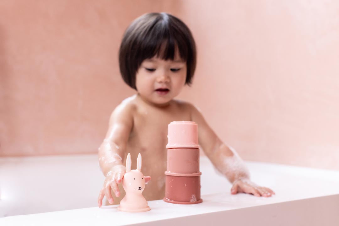 أكواب تكديس - ٥ قطع — السيدة أرنب