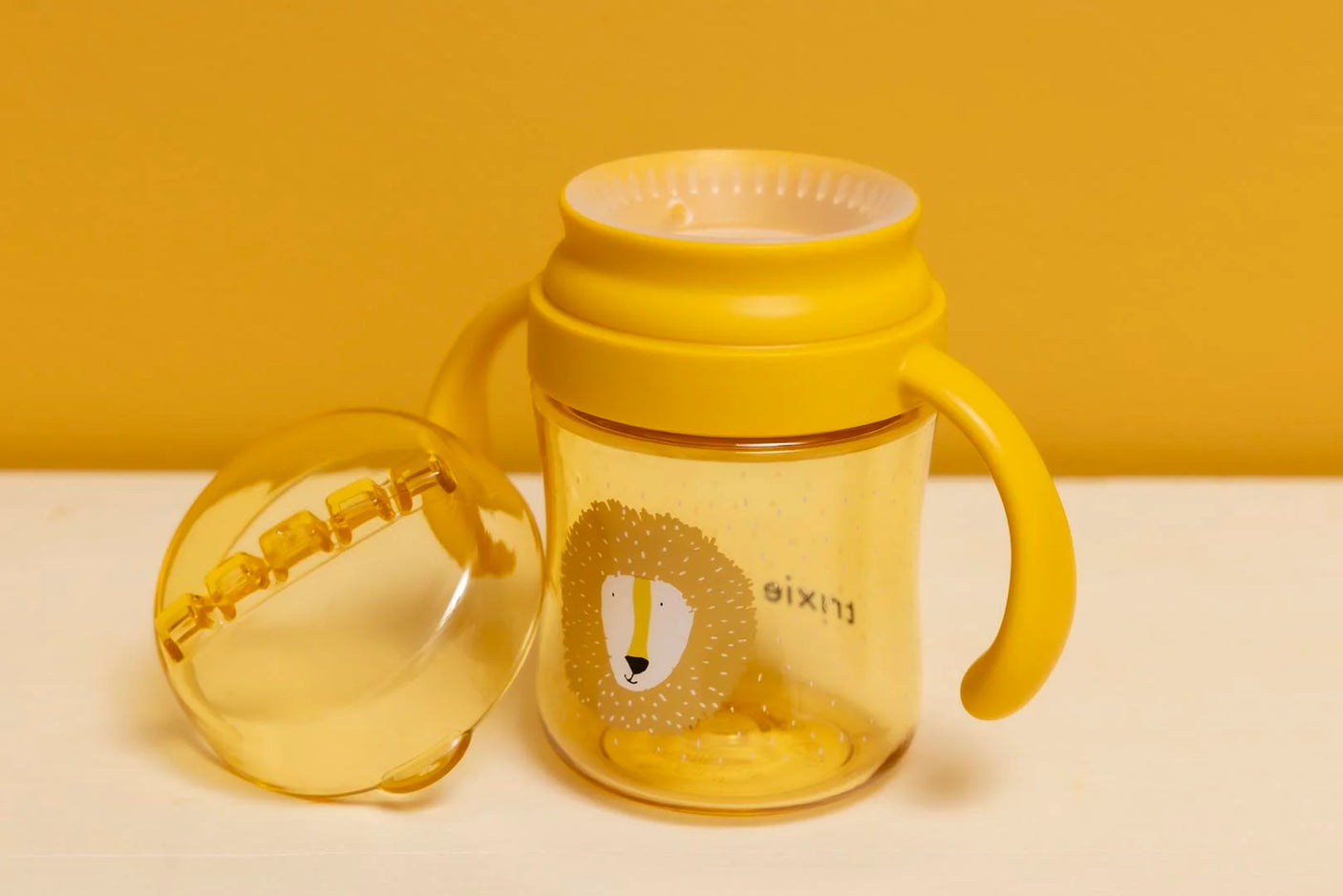 360° cup with handles - Mr. Lion