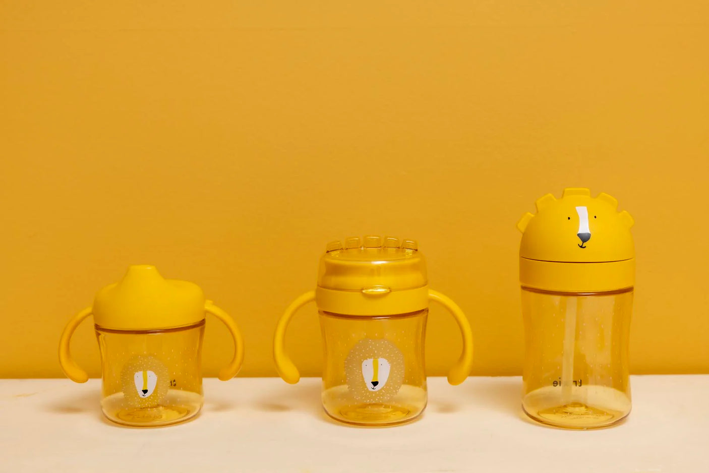 360° cup with handles - Mr. Lion