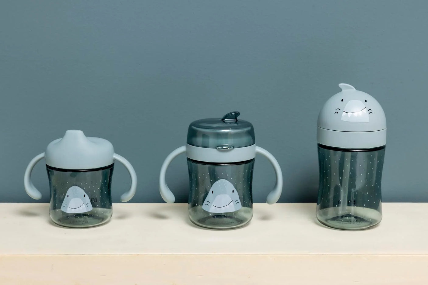 360° cup with handles - Mr. Shark