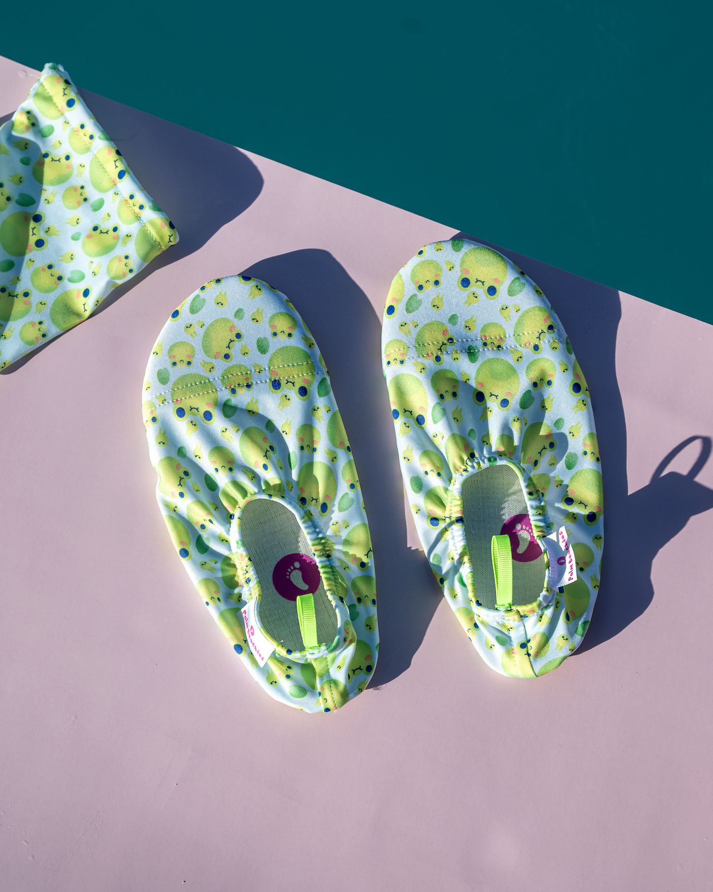 Pack - Goggles & Water Shoes Frogs