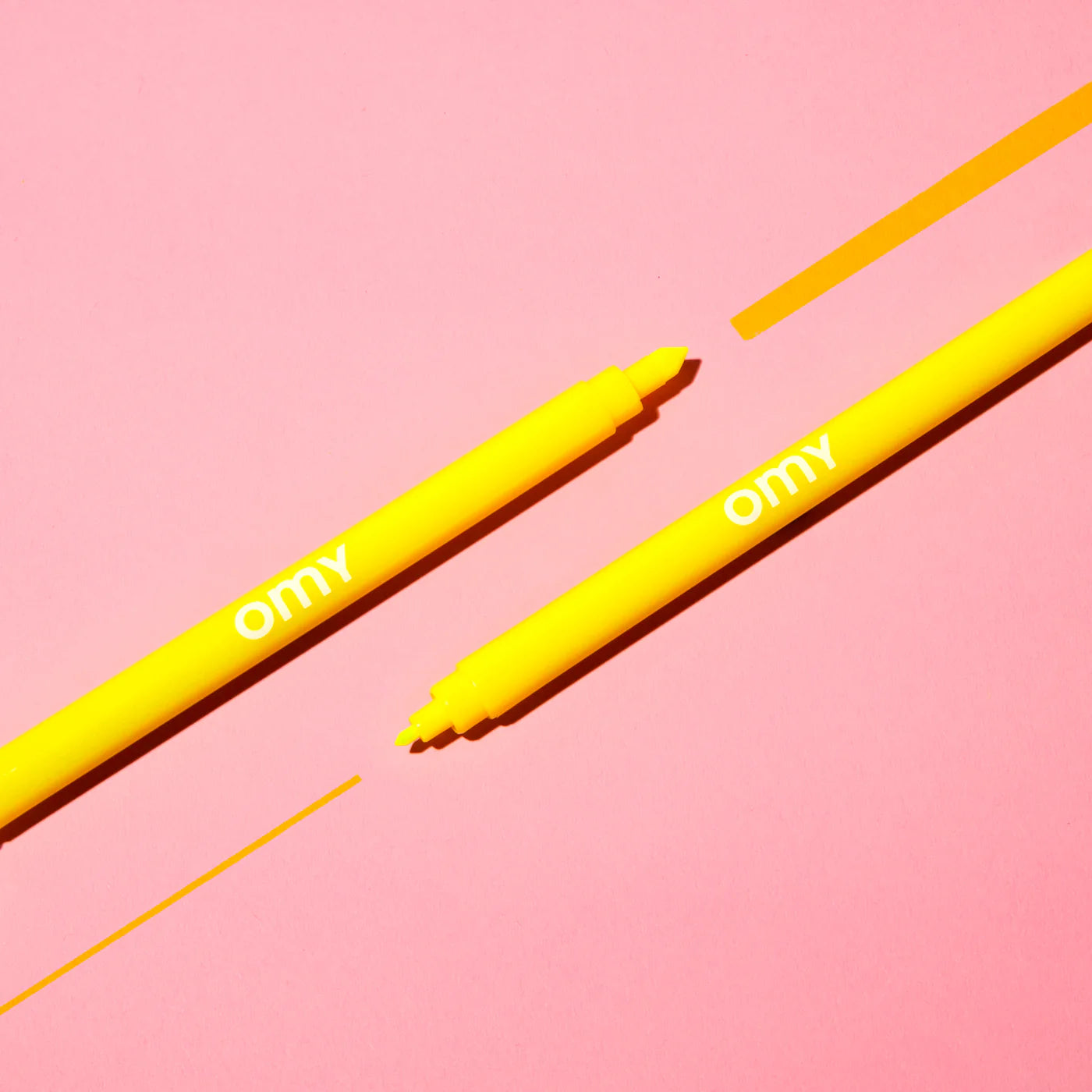 Set of Giant Poster Magic with 9 Fluo Markers