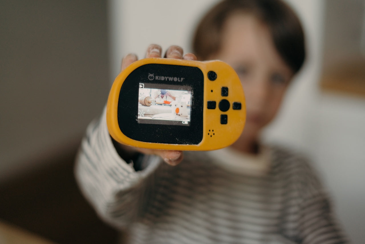 كاميرا كيدي كام - أصفر