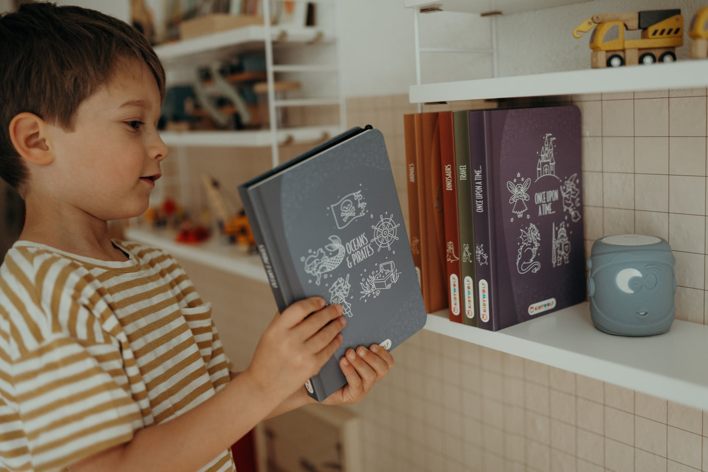 KIDYDRAW-MINI LCD Tracing book - Oceans & Pirates