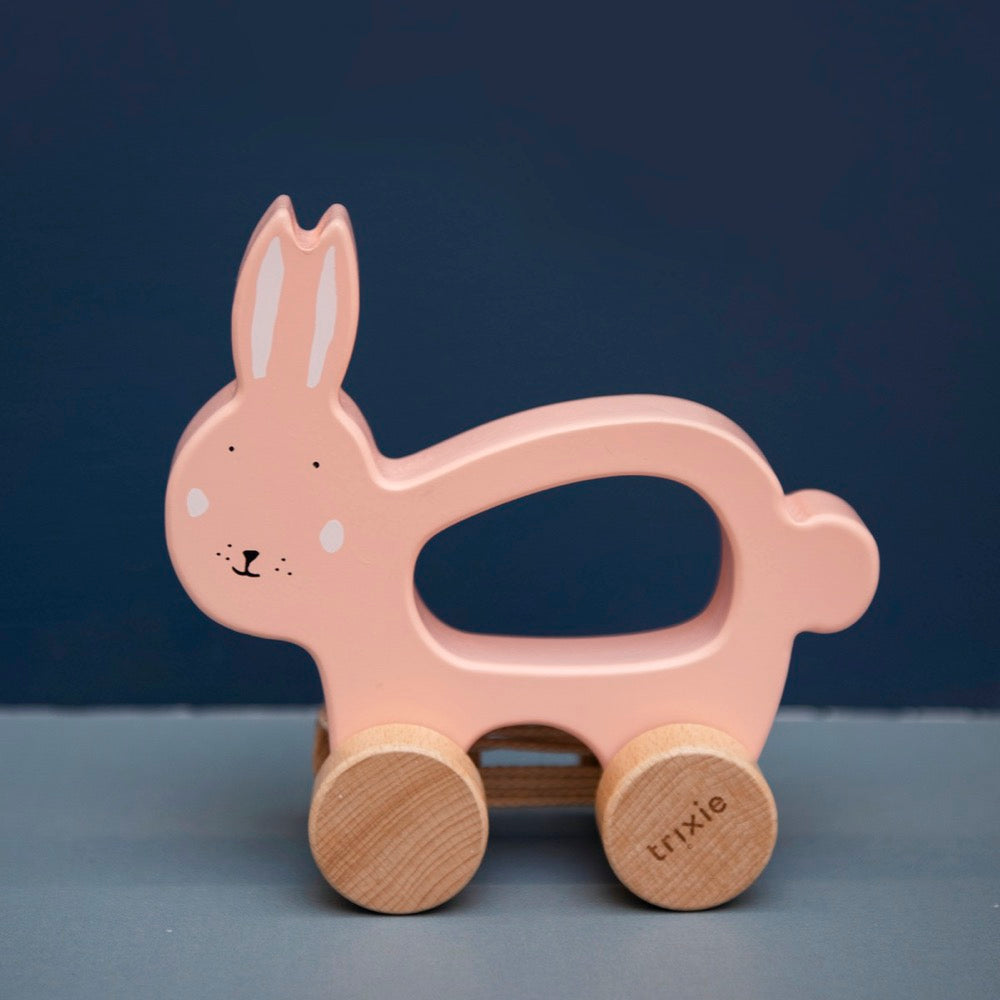Wooden pull along toy - Mrs. Rabbit