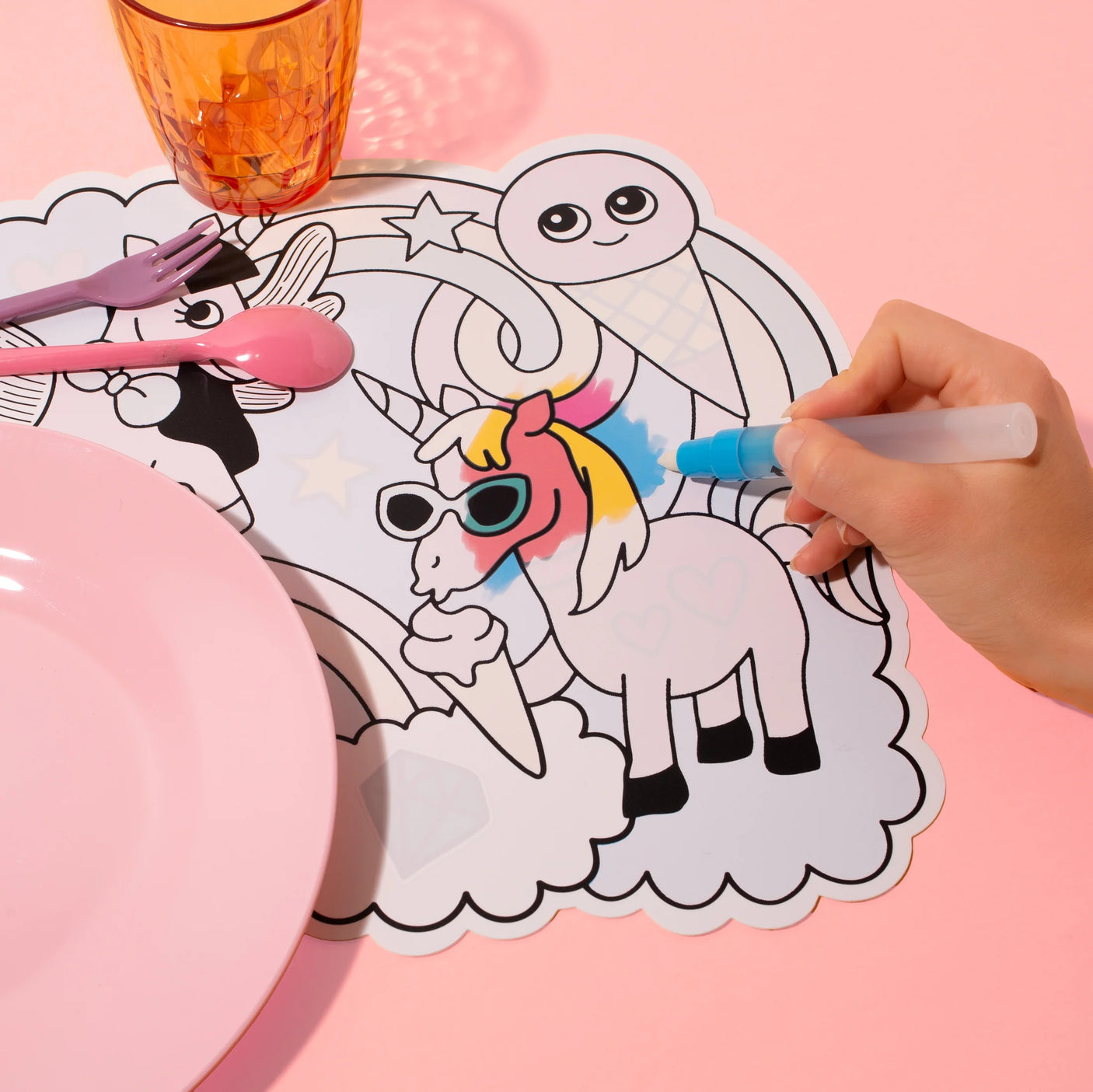 Magic Water Color Placemat - Lily