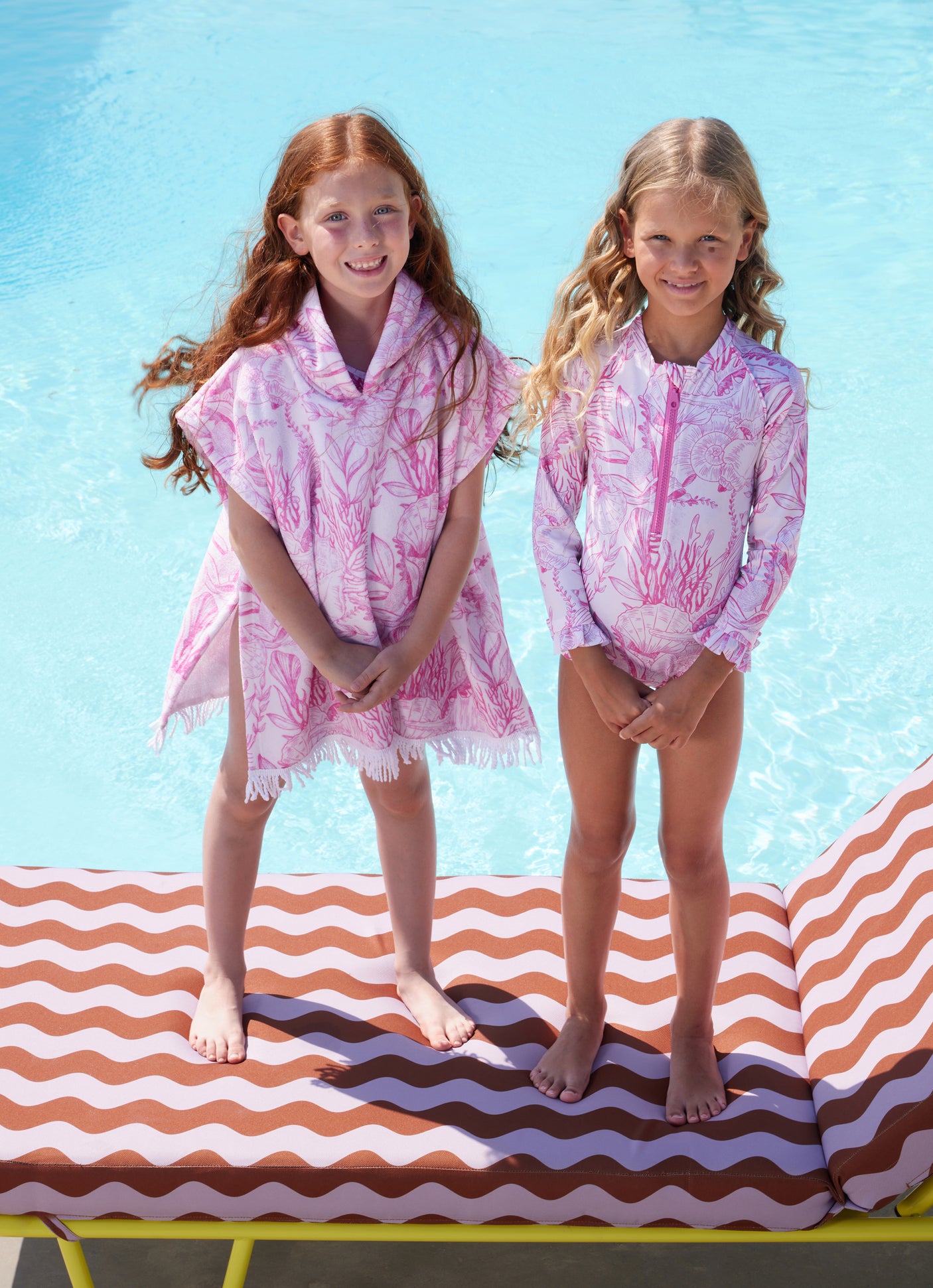 Hooded Terry Poncho - Thalassa Pink