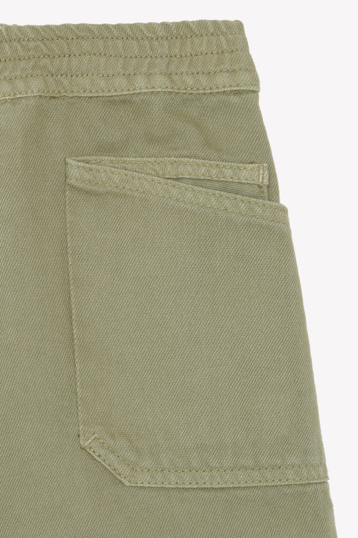 Bermuda Shorts - Lonely