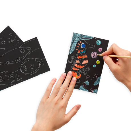 Friendly Fish Scratch and Scribble Mini Scratch Art Kit