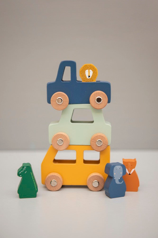 Wooden animal car set