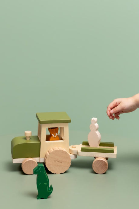 Wooden Tractor With Trailer