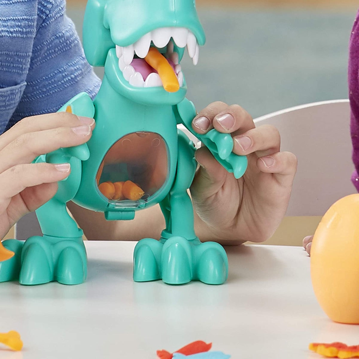 Play-Doh Dino Crew Crunchin' T-Rex Toy with Funny Dinosaur Sounds and 3 Eggs