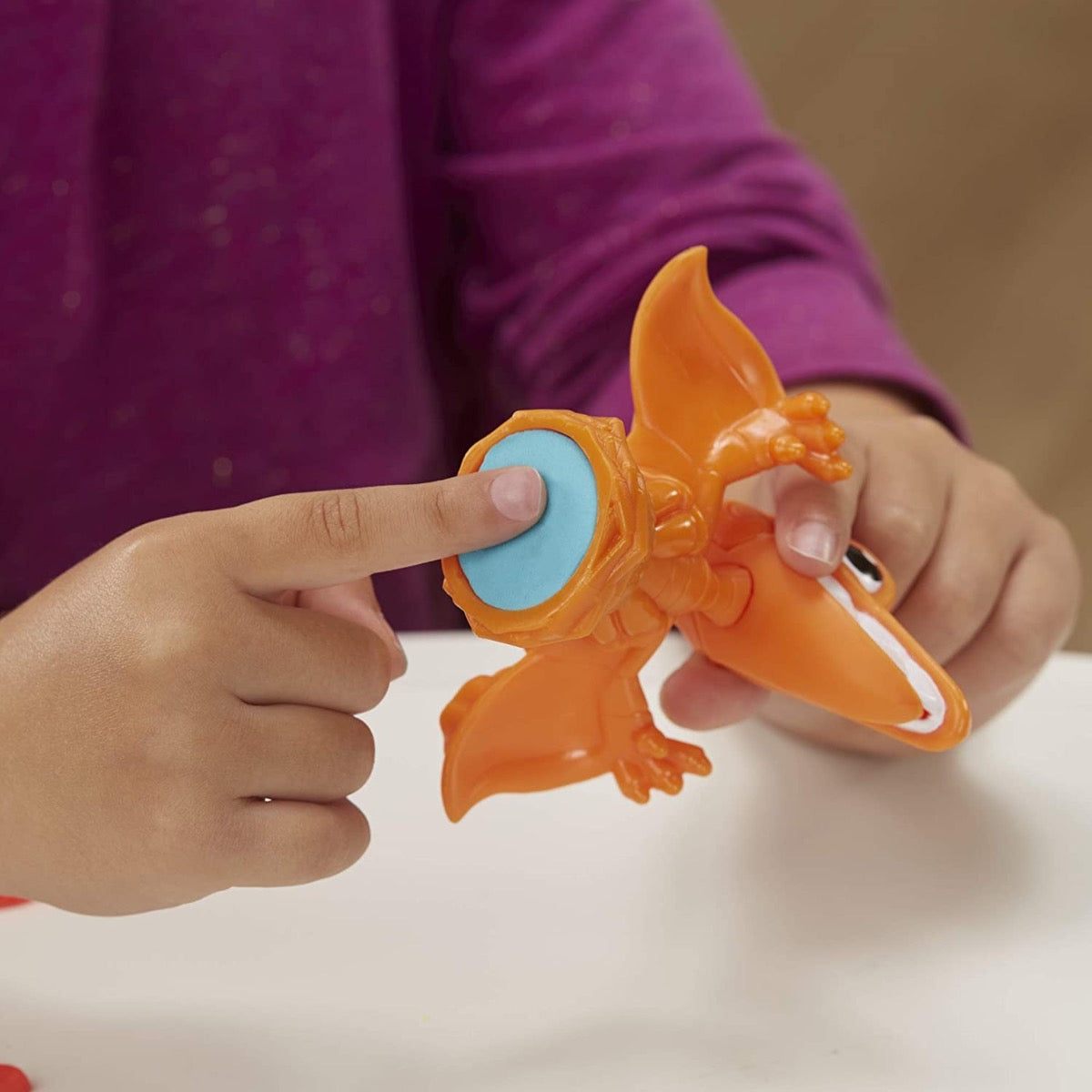 Play-Doh Dino Crew Crunchin' T-Rex Toy with Funny Dinosaur Sounds and 3 Eggs