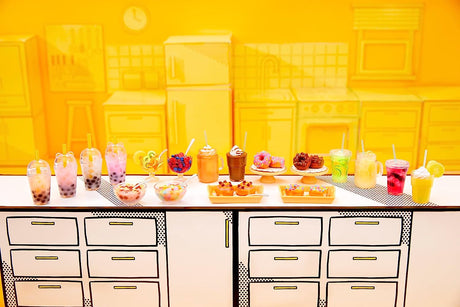 MGA's Miniverse Make It Mini Food Cafe, Series 1 Mini Collectibles