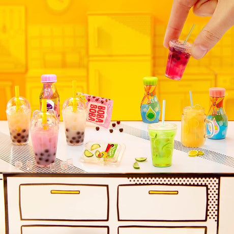 MGA's Miniverse Make It Mini Food Cafe, Series 1 Mini Collectibles