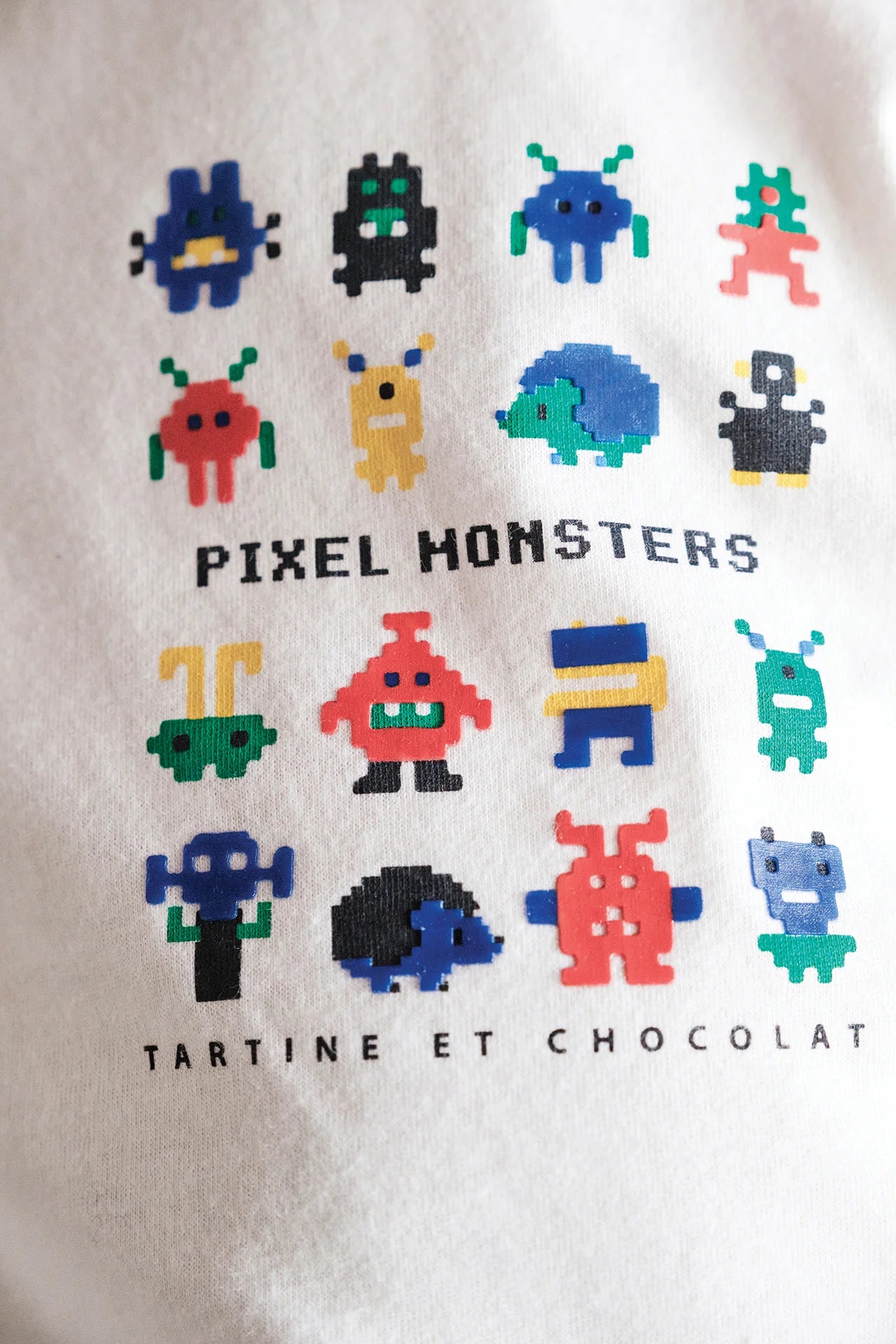 T-SHIRT - Electric Blue Illustration Game On