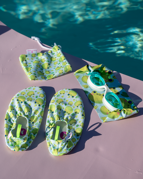 Pack - Goggles & Water Shoes Frogs