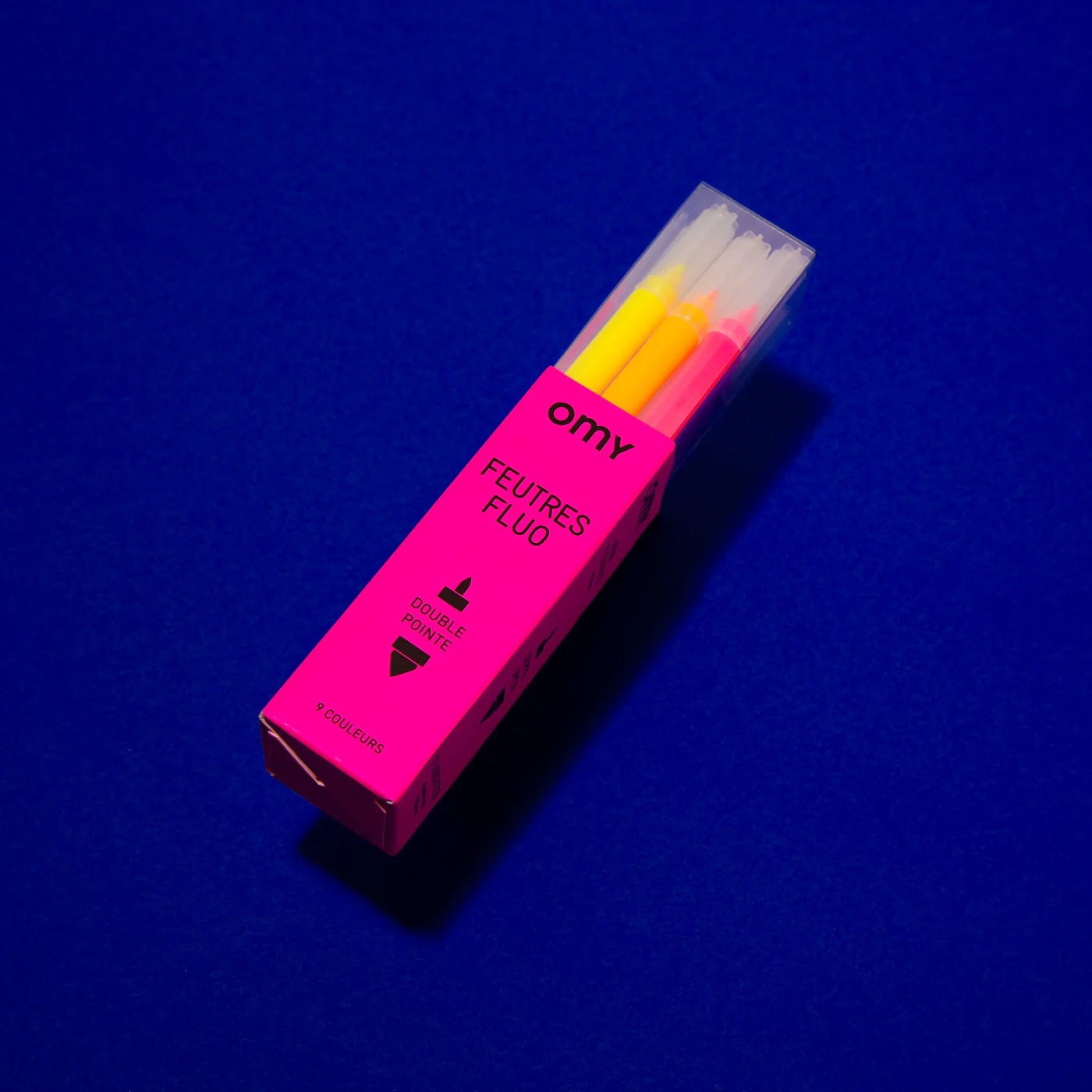 Set of Giant Poster Magic with 9 Fluo Markers
