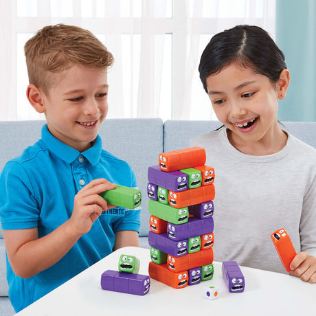 Wobbly Worms – Tower Balancing Game