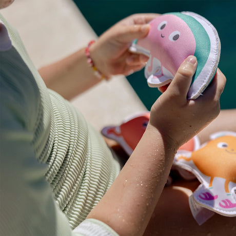 Dive Buddies - Poppy The Peach