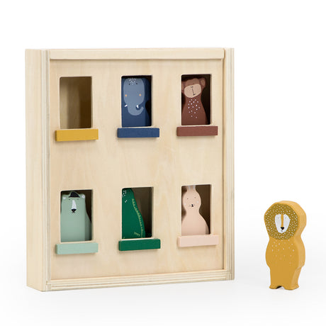 Wooden animal apartment
