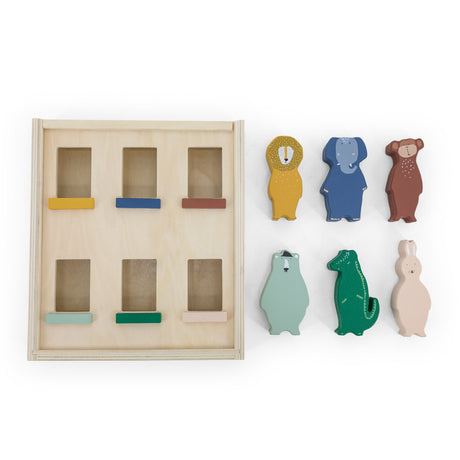 Wooden animal apartment