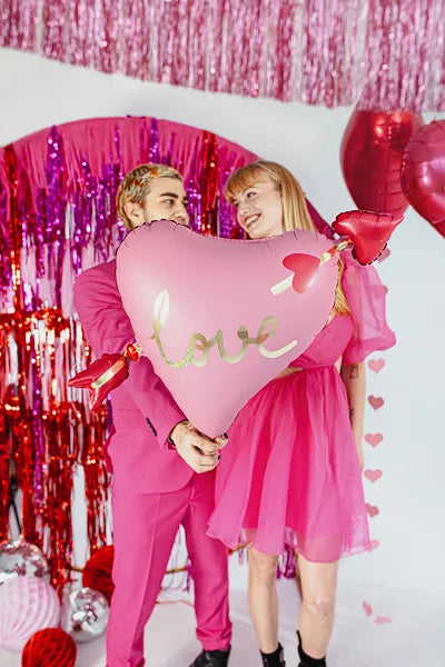 بالون رقائق على شكل قلب بسهم 21 إنش