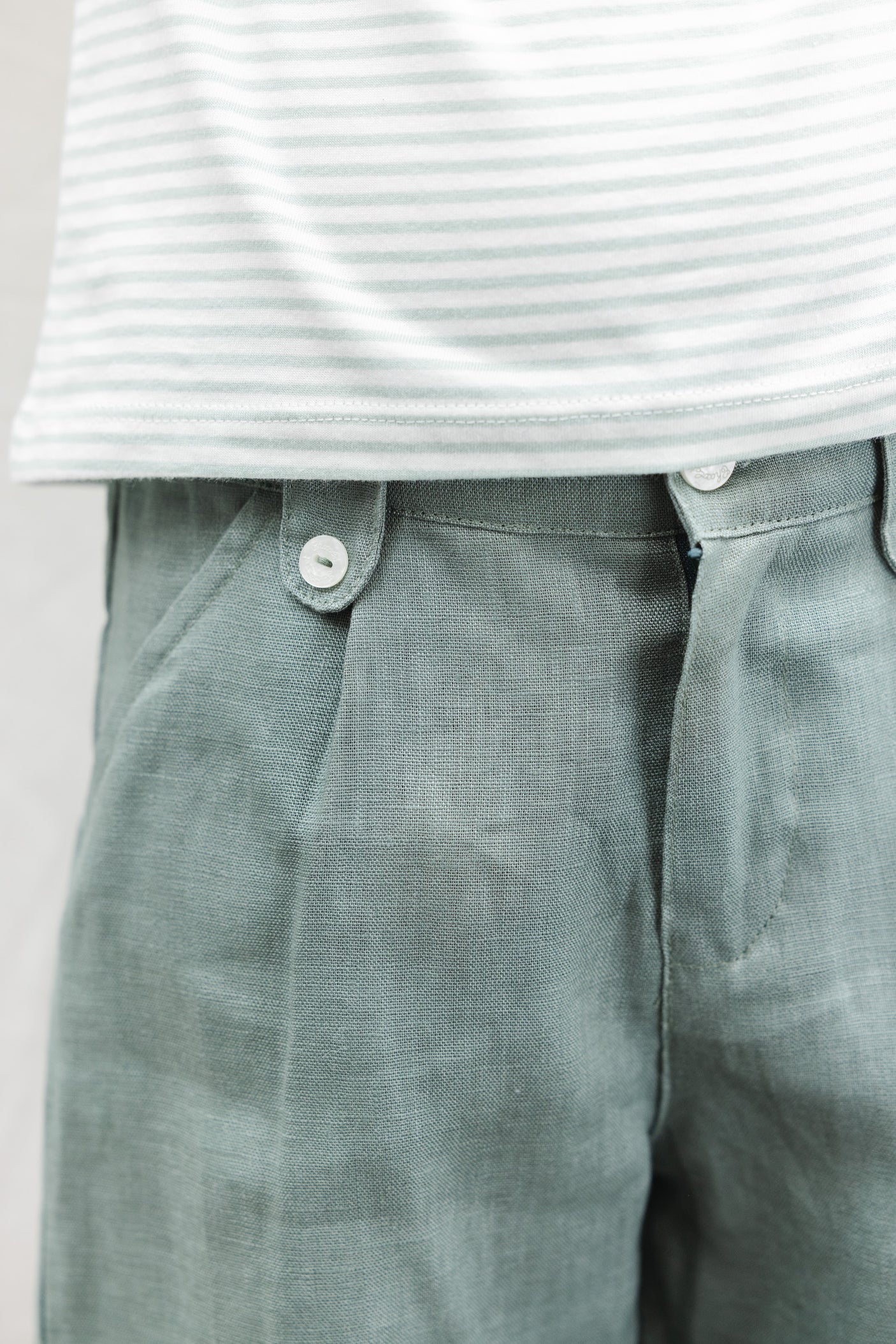 Shorts - Khaki Linen Ceremony