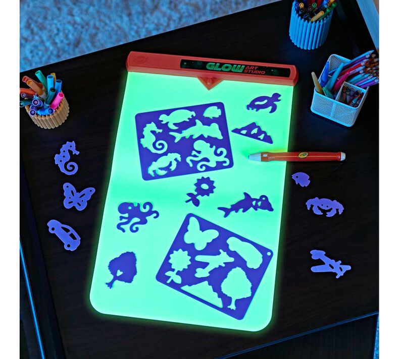 Glow Art Studio, Glow in the Dark Canvas