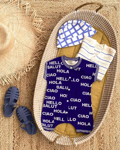 باكسوس - بلاي سوت محبوك باللون الكحلي والكريمي للأطفال الرضع